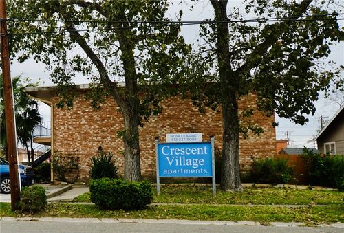 apt-5-1004 Austin St, Portland, TX, 78374-2055 | Card Image