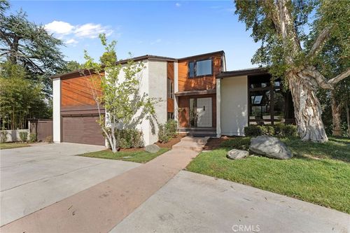 543 E Mariposa Dr, Redlands, CA, 92373-7351 | Card Image