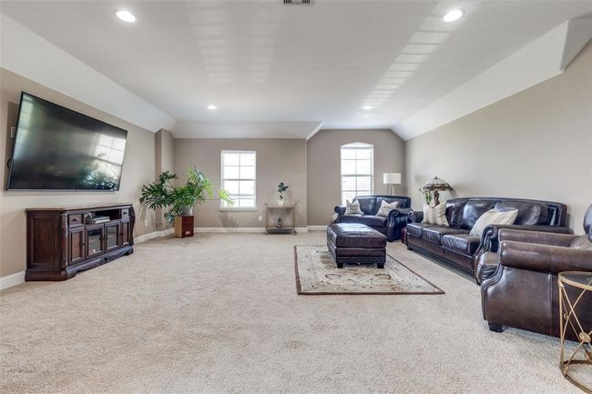 Upstairs Living Room | Image 29