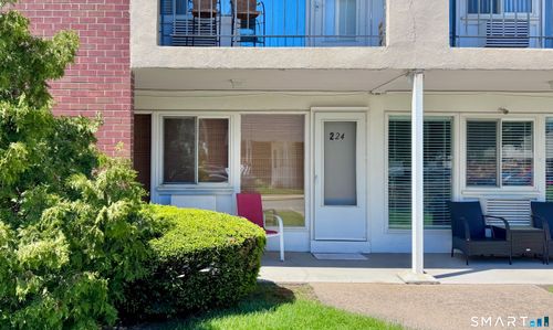 224-224 West Walk, West Haven, CT, 06516 | Card Image