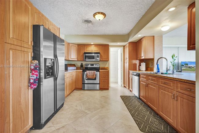 1825 Ne 187 Th St, House other with 4 bedrooms, 2 bathrooms and null parking in North Miami Beach FL | Image 43