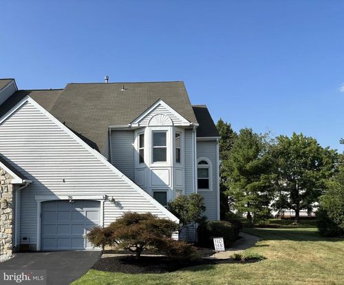 70 Harlow Cir, AMBLER, PA, 19002-2076 | Card Image