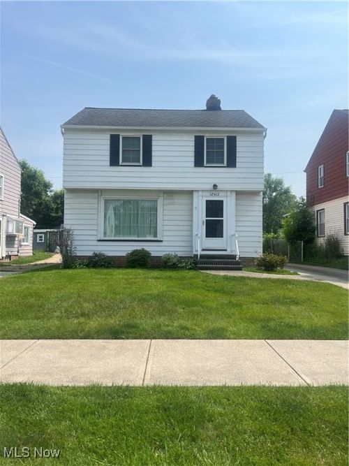 12412 Darlington Ave, Garfield Heights, OH, 44125-3751 | Card Image