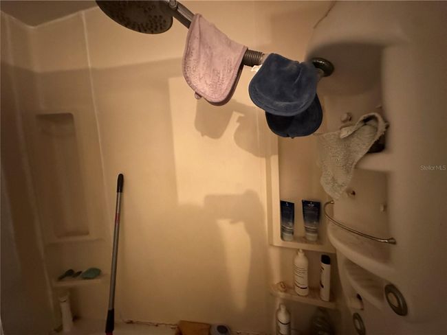Bathroom | Image 12