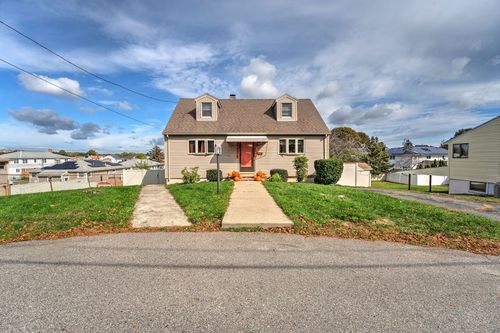 87 Festa Rd, Revere, MA, 02151-2117 | Card Image