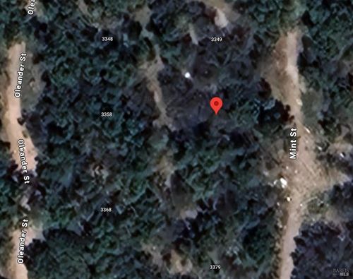 3359 Mint St, Clearlake, CA, 95422 | Card Image