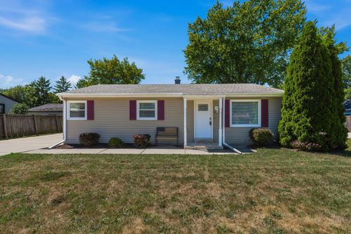 6720 Novak Rd, Caledonia, WI, 53402 | Card Image