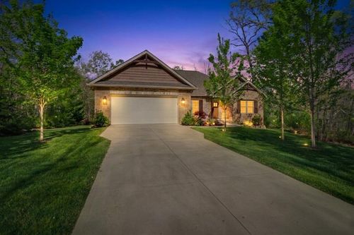 107 Charles Pl, Crossville, TN, 38558-7515 | Card Image