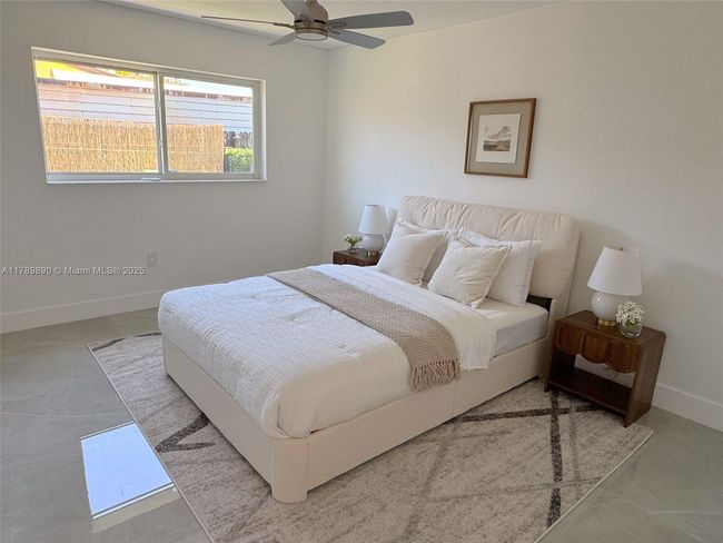 8911 Nw 7 Th Ct, House other with 3 bedrooms, 2 bathrooms and null parking in Pembroke Pines FL | Image 17