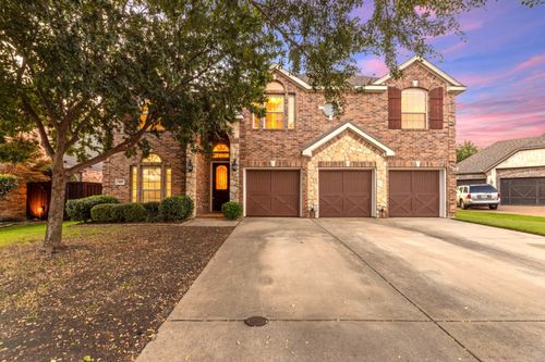 808 Goose Ct, Forney, TX, 75126-7498 | Card Image