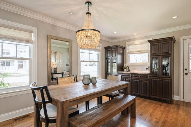 412 Grantley Ave, House other with 3 bedrooms, 2 bathrooms and 1 parking in Elmhurst IL | Image 5