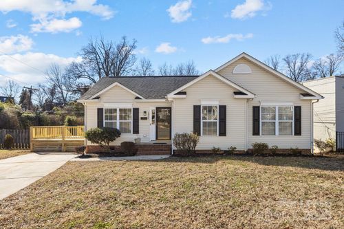 1902 Baxter St, Charlotte, NC, 28204-3120 | Card Image