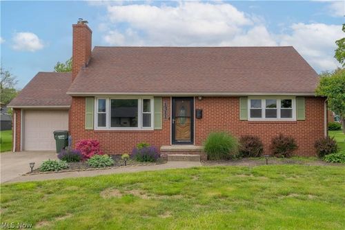 1311 High St, Louisville, OH, 44641-2027 | Card Image