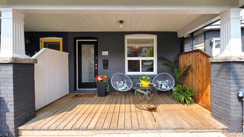 upper-266 Highfield Rd, Toronto, ON, M4L2V5 | Card Image