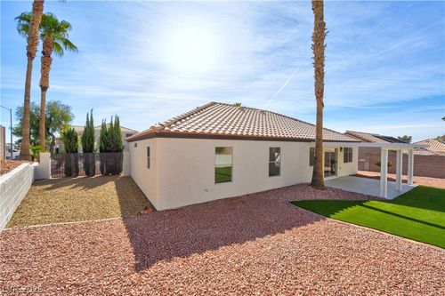 4637 Gonzales Dr, Las Vegas, NV, 89130-5306 | Card Image