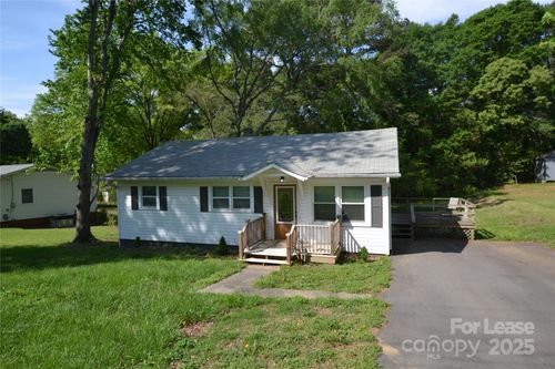 222 Ewing Dr, Belmont, NC, 28012-4131 | Card Image