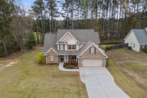 404 Copper Ridge Dr, Loganville, GA, 30052-4405 | Card Image