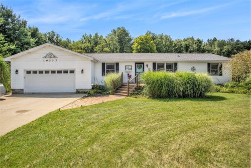10337 4 Mile Rd, East Leroy, MI, 49051-7716 | Card Image
