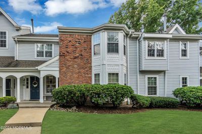 209 Tulip Lane, Condo with 2 bedrooms, 2 bathrooms and null parking in Freehold NJ | Image 2