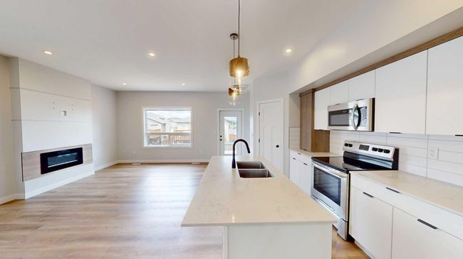 10406 129 Ave, Home with 3 bedrooms, 2 bathrooms and null parking in Grande Prairie AB | Image 5