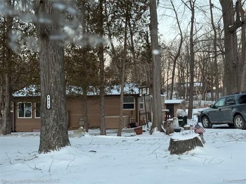 4819 Northway Dr, Attica, MI, 48412-9703 | Card Image