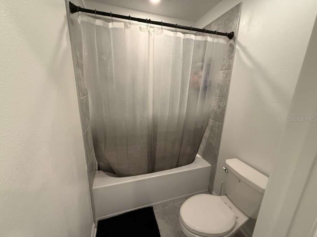 Residential Lease in KISSIMMEE 4