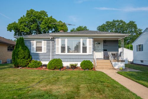 18636 Sherman St, Lansing, IL, 60438-3524 | Card Image