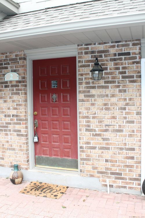 apt-2-882 N Colony Rd, Meriden, CT, 06450-2354 | Card Image