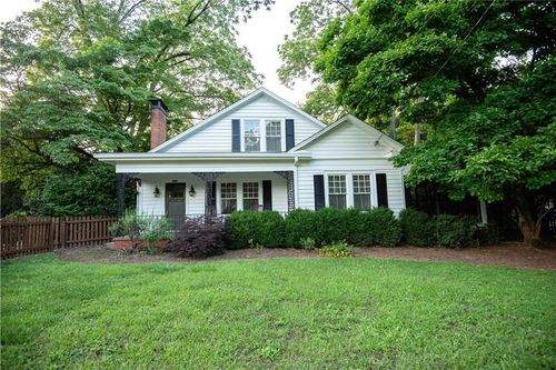 5450 E Mountain St, Stone Mountain, GA, 30083-3077 | Card Image