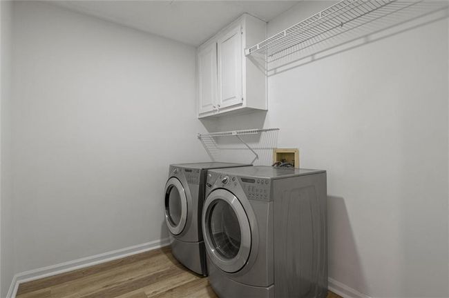 4220 Singing Post Ln Ne, House other with 5 bedrooms, 3 bathrooms and 2 parking in Roswell GA | Image 26