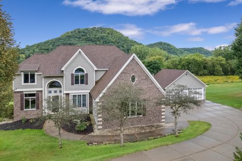 801 Spring Brook Dr, Winona, MN, 55987-9597 | Card Image