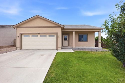 2324 Riverboat Ct, Pueblo, CO, 81008 | Card Image