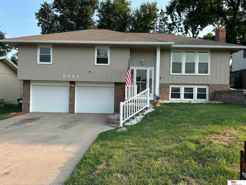 9641 Camden Ave, Omaha, NE, 68134-2614 | Card Image