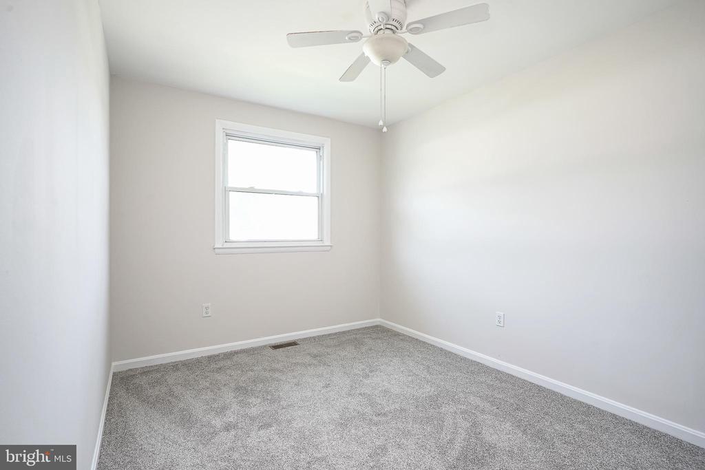 Residential in CLEMENTON 3