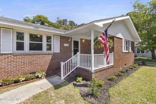 624 Jabbertown Rd, Southport, NC, 28461-2718 | Card Image