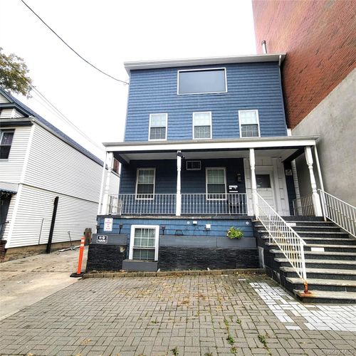 39-73 64th St, Woodside, NY, 11377-3650 | Card Image