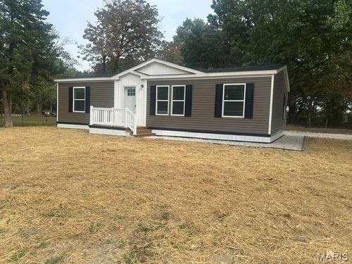 58 Beach Cir, Moscow Mills, MO, 63362-3010 | Card Image