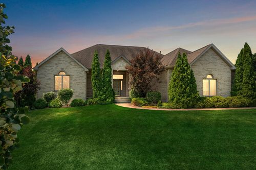 10281 Backwater Cv, Saint John, IN, 46373-7004 | Card Image