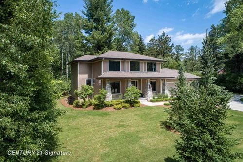 2985 E Iron Woods Pass, Midland, MI, 48642-7962 | Card Image