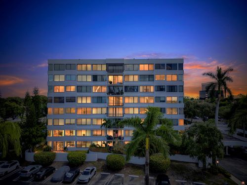 apt-202-1500 Presidential Way, West Palm Beach, FL, 33401-1832 | Card Image