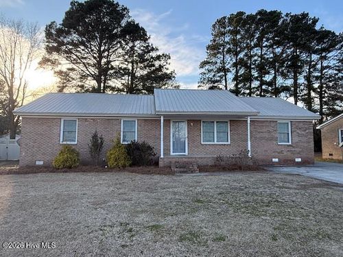 4962 Old Tar Rd, Winterville, NC, 28590-9755 | Card Image
