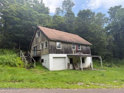 360 Wintersteen School Rd, Millville, PA, 17846-8922 | Card Image
