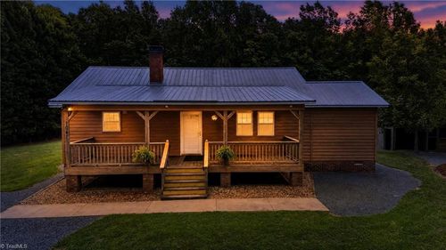 7047 High Pine Church Road, Asheboro, NC, 27205 | Card Image