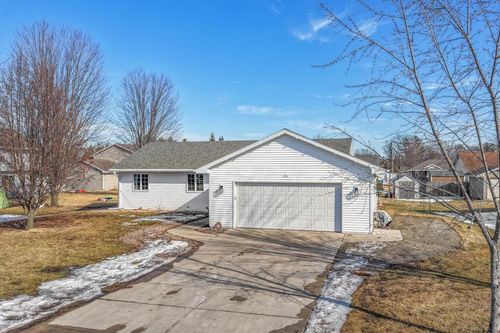 416 Patrick Lane, PULASKI, WI, 54162 | Card Image