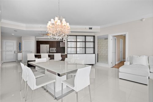 3ts4-250 Sunny Isles Blvd, Sunny Isles Beach, FL, 33160-4661 | Card Image