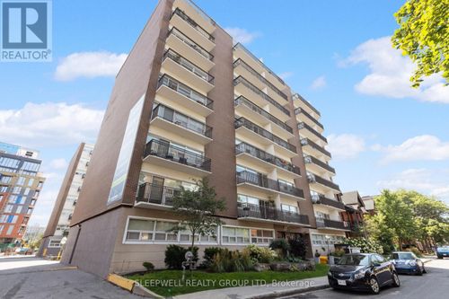 703-420 Gilmour St, Ottawa, ON, K2P0R9 | Card Image