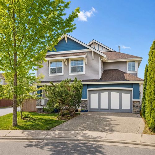 20484 67a Ave, Langley, BC, V2Y3C9 | Card Image