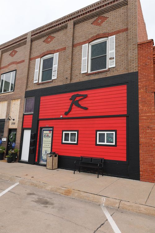 207 Grand Ave, Ravenna, NE, 68869-1319 | Card Image