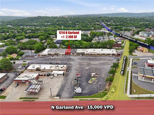 1214 N Garland Ave, Fayetteville, AR, 72703-1601 | Card Image