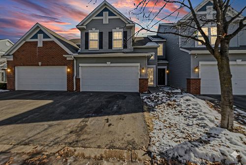 343 Heritage Trl, Circle Pines, MN, 55014-5009 | Card Image